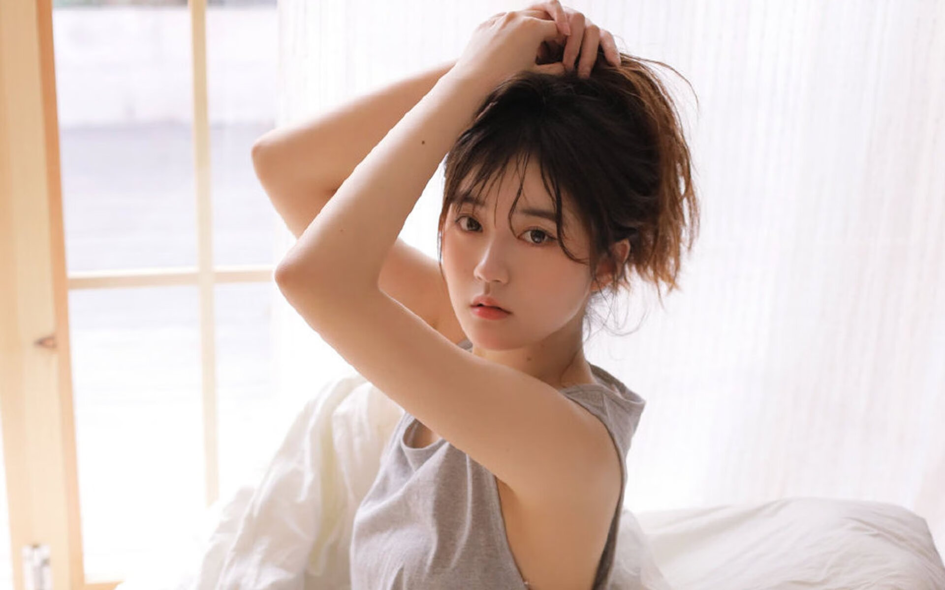 开云官方网站-男子仰泳表现抢眼 创佳绩，仰泳精彩视频