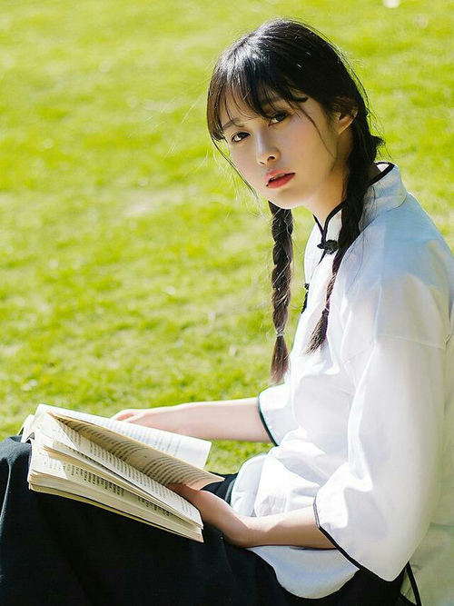 开云下载-乌干达男篮在非洲锦标赛中持续奋战，迈向奥运梦想，乌干达男足