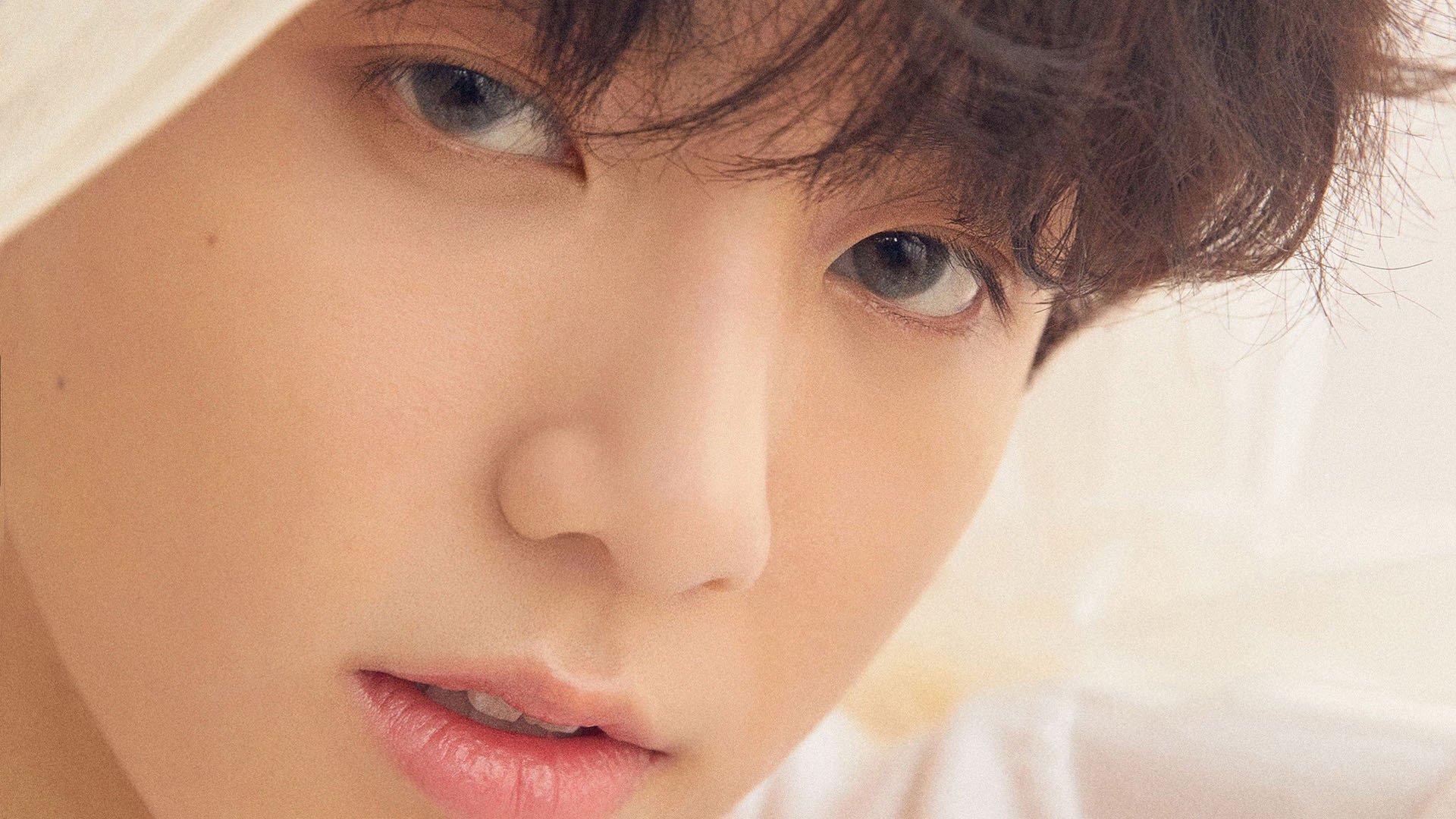 拜仁慕尼黑继续高歌猛进,德甲领跑形势明朗